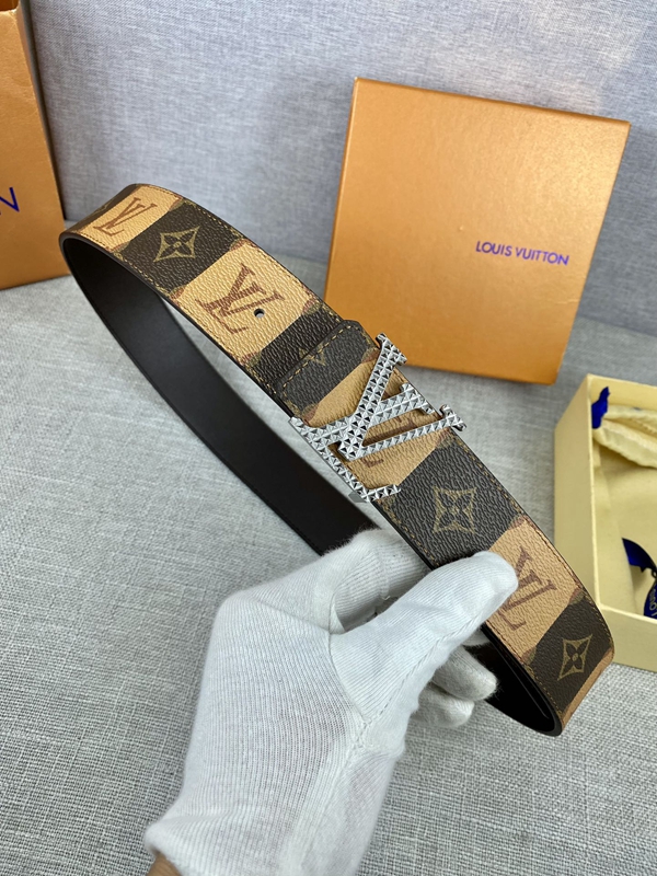 激安ルイヴィトンベルト正面デザイン